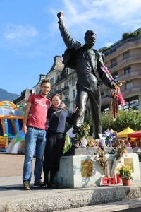 with the Freddie statue
