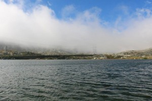 ゴタール峠頂上の湖