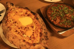 khachapuri and ostri