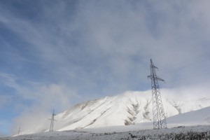 トンネルをくぐるとそこは雪国でした